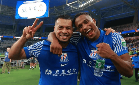 蜘蛛直播官方入口-一场3-0,让蓉城争冠对手诞生:狂轰19球+8轮不败,冲击亚冠资格