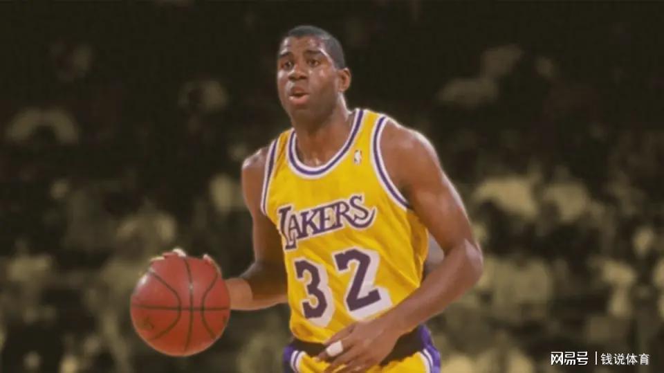 蜘蛛直播官方网站-NBA史上最具含金量的10个FMVP:乔丹两次上榜,11年诺天王第三!